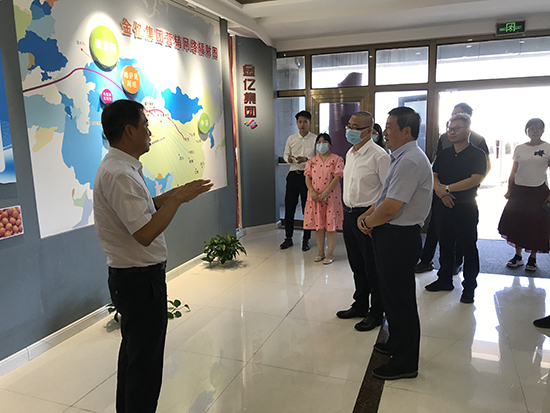 貿仲與新疆貿促會走訪伊犁州企業(yè)-2.jpg